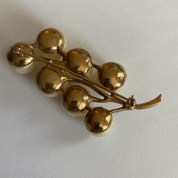 Vintage faux pearl cluster branch pin brooch - Picture 2 of 9